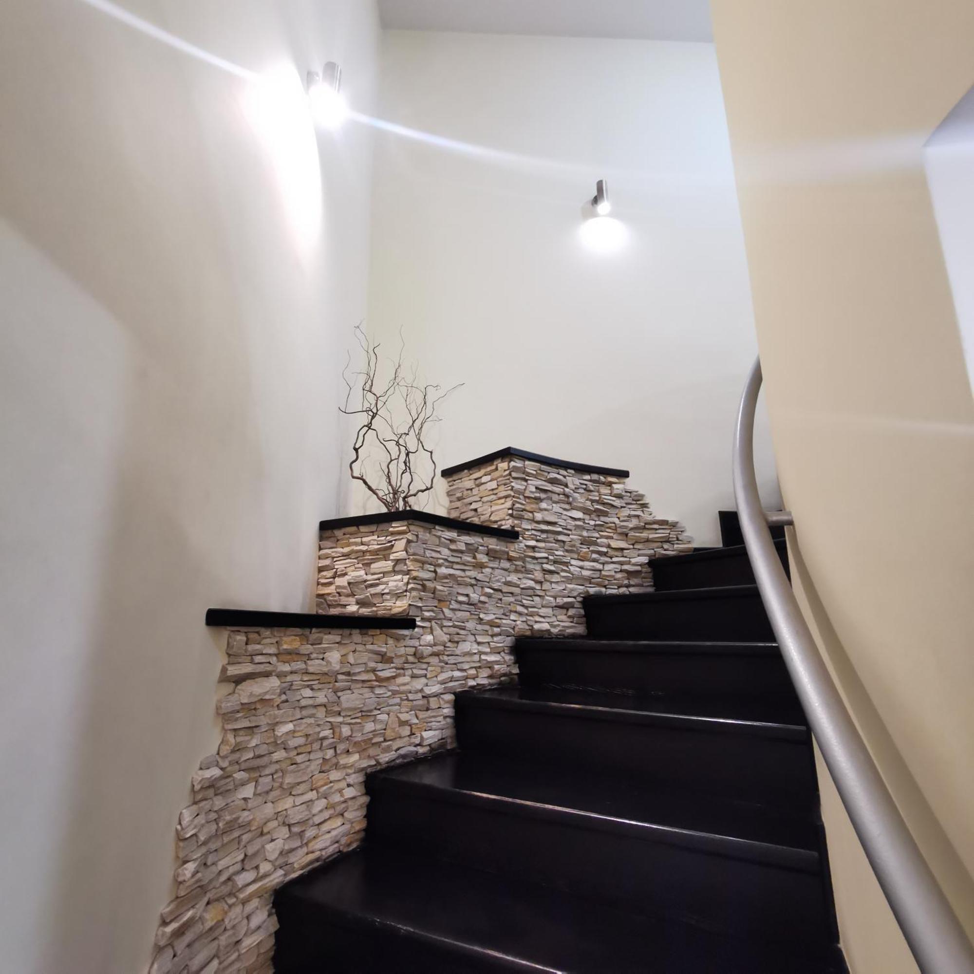Big Apartment In Rivne Center Exterior photo